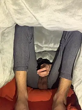 Snapshot of BouncySubsidy chatting on January 17, 3:22 am BouncySubsidy online show from January 17, 3:22 am