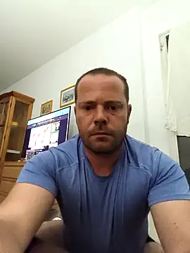Parejabdsm90 online show from October 18, 2:14 am