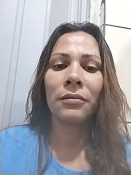 Snapshot of dyjaA chatting on November 20, 9:14 pm dyjaA online show from November 20, 9:14 pm