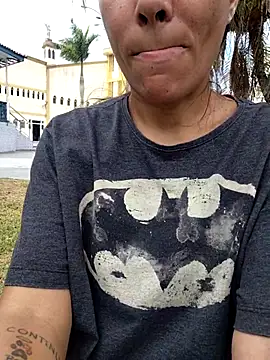 Snapshot of dyjaA chatting on February 7, 4:54 pm dyjaA online show from February 7, 4:54 pm