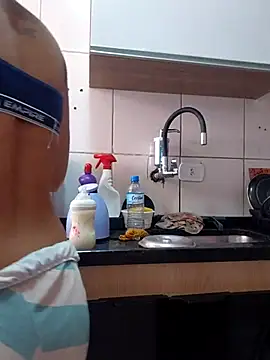 Snapshot of dyjaA chatting on February 13, 10:55 am dyjaA online show from February 13, 10:55 am