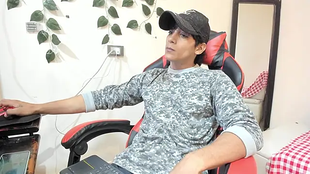 axel rousse2 online show from November 15, 9:11 pm