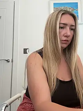 Snapshot of KatrinaTheMilf69 chatting on September 9, 12:05 pm KatrinaTheMilf69 online show from September 9, 12:05 pm