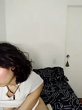 LuaBusch online show from October 26, 2:50 am