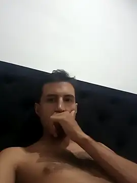 Snapshot of _Fire_boy1 chatting on October 6, 3:59 am Fire boy1 online show from October 6, 3:59 am