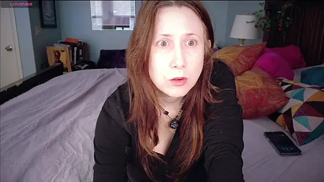 Snapshot of MommyGoddessL chatting on March 3, 2:45 pm MommyGoddessL online show from March 3, 2:45 pm