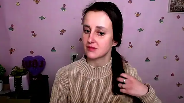 FeelMe   online show from February 5, 8:13 pm