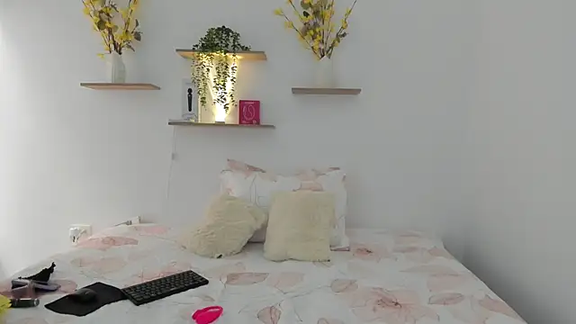 Penelophe01 online show from November 19, 7:03 pm