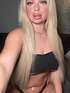 Snapshot of _Lilly_angel chatting on March 3, 8:59 pm Lilly angel online show from March 3, 8:59 pm