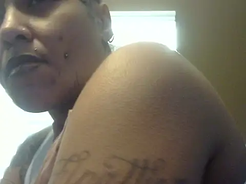 Flossee online show from October 6, 2:14 pm