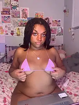 XKimmyGreen online show from March 27, 7:03 am