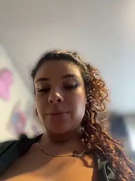 haally-mll online show from April 15, 7:32 pm