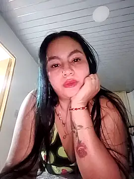 Snapshot of Lunavexa chatting on March 27, 2:28 am Lunavexa online show from March 27, 2:28 am