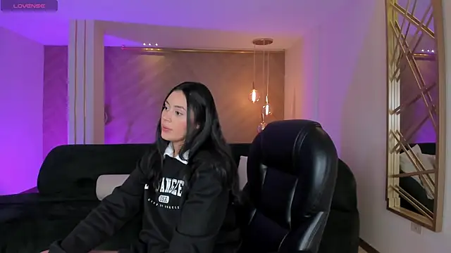 AmbarJames  online show from September 11, 11:54 am