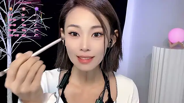 Snapshot of xiaoyue8888 chatting on September 24, 1:09 am xiaoyue8888 online show from September 24, 1:09 am