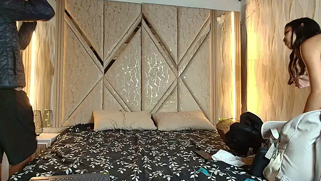 Hotcouple 222 online show from February 13, 7:26 am