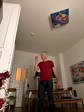 SexyLeon8 online show from September 21, 10:00 pm