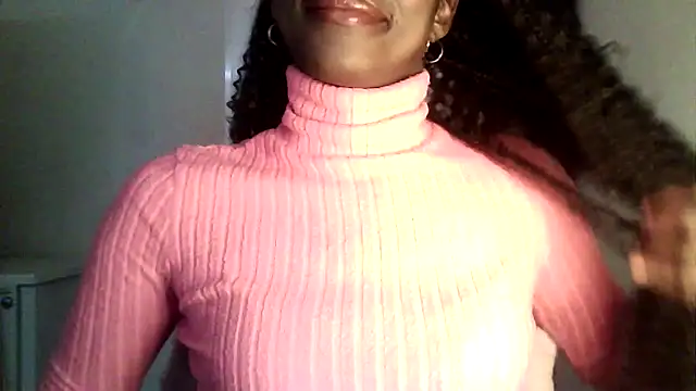 Snapshot of Chatdoll2 chatting on October 5, 5:00 pm Chatdoll2 online show from October 5, 5:00 pm