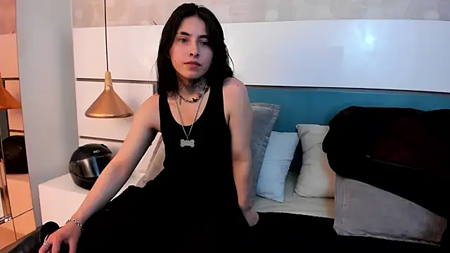 Ashkoreh online show from June 1, 9:16 pm