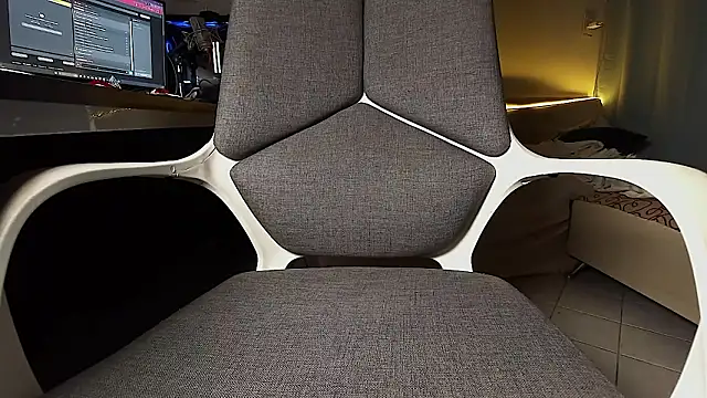 Snapshot of DiositoHerus chatting on February 15, 7:51 am DiositoHerus online show from February 15, 7:51 am