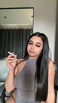 LilMisIndianx online show from May 28, 6:54 am