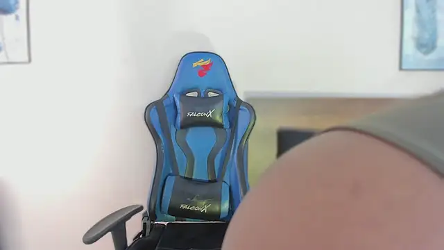 Niicol Jenner online show from February 12, 4:51 am