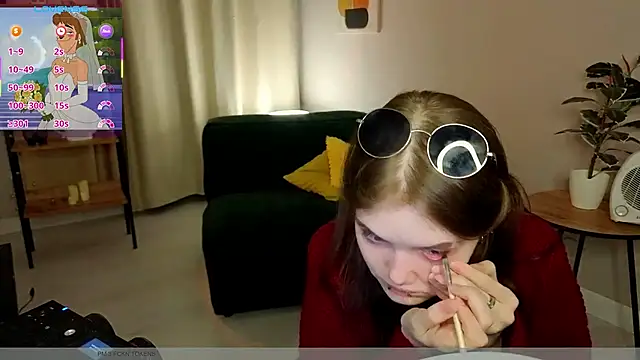 Dilara xBaby online show from April 4, 9:01 pm