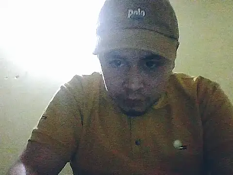 Snapshot of jorgexsuil2hh chatting on November 1, 8:38 am jorgexsuil2hh online show from November 1, 8:38 am