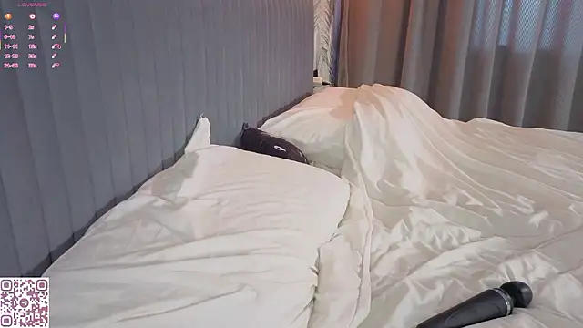 ElvinaRose online show from March 2, 5:08 am