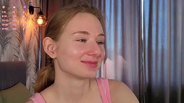 ElvinaRose online show from August 5, 6:27 am
