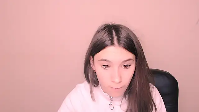 RosaRay  online show from November 7, 8:03 am