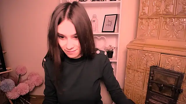 Snapshot of RosaRay_ chatting on March 13, 7:26 am RosaRay online show from March 13, 7:26 am