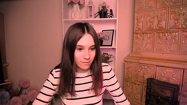 Snapshot of RosaRay_ chatting on March 27, 7:03 am RosaRay online show from March 27, 7:03 am