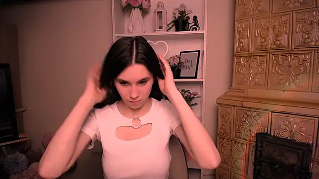 Snapshot of RosaRay_ chatting on April 2, 6:44 am RosaRay online show from April 2, 6:44 am