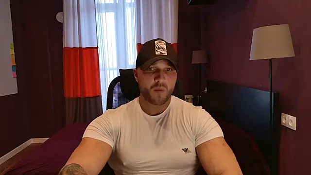 Snapshot of RikAdlerr chatting on February 16, 4:19 am RikAdlerr online show from February 16, 4:19 am