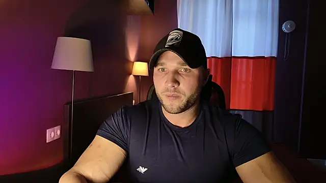 Snapshot of RikAdlerr chatting on February 26, 10:47 am RikAdlerr online show from February 26, 10:47 am