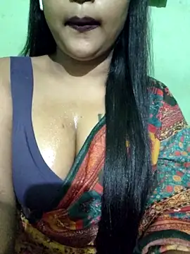 Snapshot of JIYA-04 chatting on September 25, 11:14 am JIYA-04 online show from September 25, 11:14 am