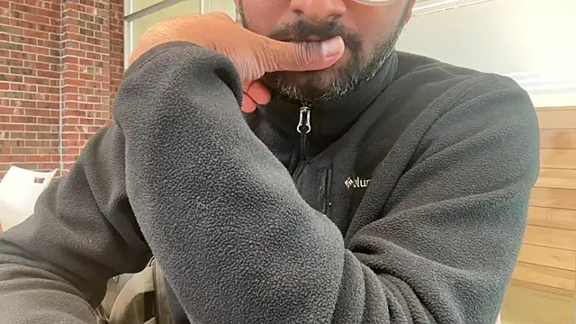 pranastro00 online show from April 2, 2:47 pm