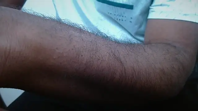 Snapshot of pranastro00 chatting on May 10, 3:17 pm pranastro00 online show from May 10, 3:17 pm