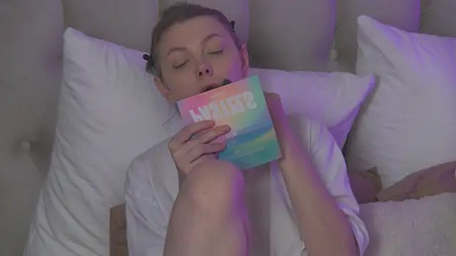 miamunn online show from February 27, 6:52 pm