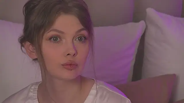 miamunn online show from March 29, 7:03 pm