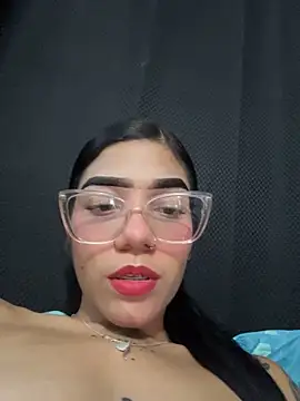 ElaRose 12 online show from April 16, 3:02 pm