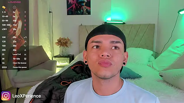 jhosepMoreno online show from October 16, 12:50 pm