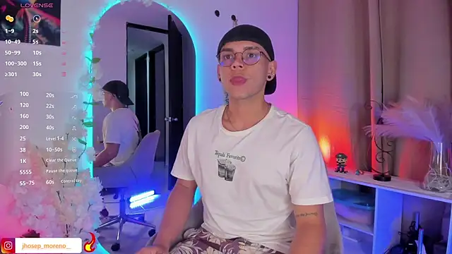 jhosepMoreno online show from May 28, 2:31 am