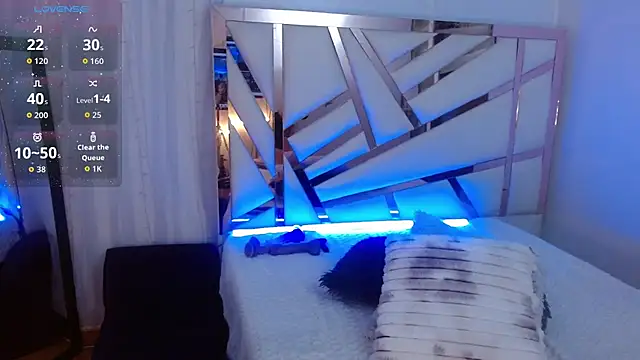 Snapshot of hannia_baileys chatting on February 19, 3:24 am hannia baileys online show from February 19, 3:24 am