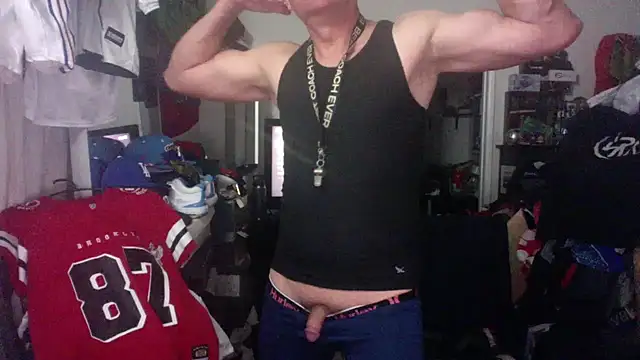 Snapshot of DILFJockDad87 chatting on October 13, 12:49 pm DILFJockDad87 online show from October 13, 12:49 pm