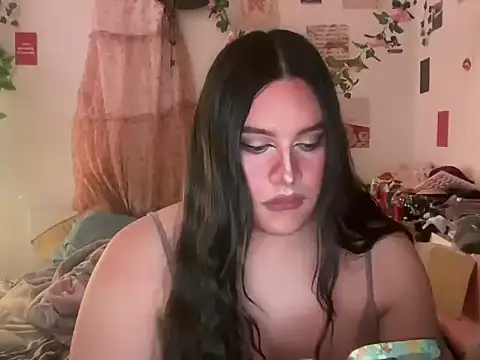 JenniferRobbie online show from June 5, 7:14 am