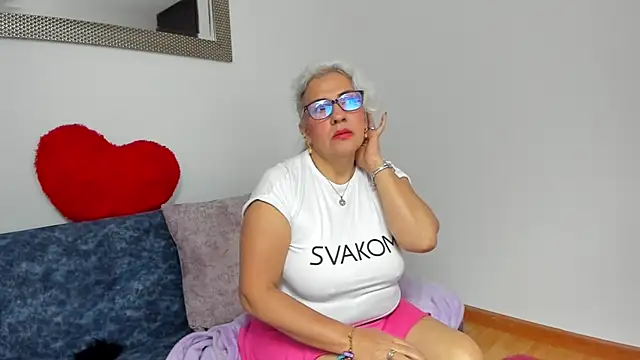 marilyn70 online show from February 19, 9:55 pm