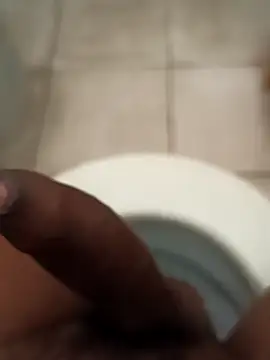 Snapshot of deliciousdik69 chatting on March 22, 9:34 am deliciousdik69 online show from March 22, 9:34 am