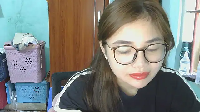 Uhem112 online show from October 15, 12:55 am